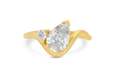 The Aurora - Contemporary Toit Et Moi Diamond Ring