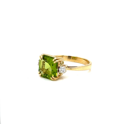 Emerald Cut Peridot Ring - 9YG - Filigree