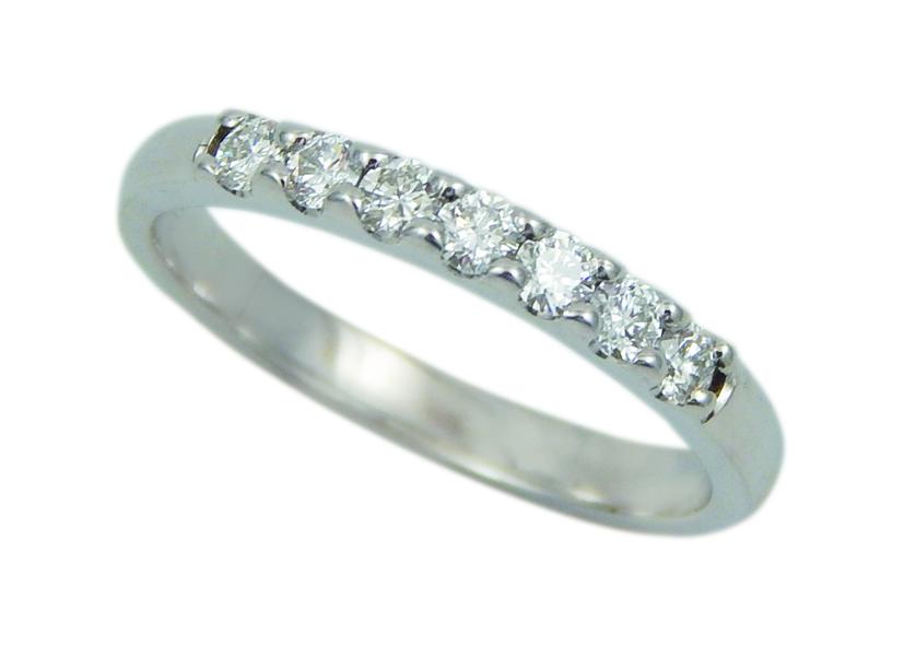 Platinum & diamond wedder