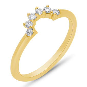 18ct Yellow Gold Shaped 6 Diamond ring
