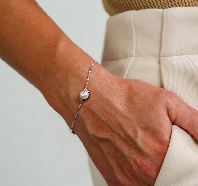 Adagio Crescent Nine-2-Five Pearl Bracelet - SS