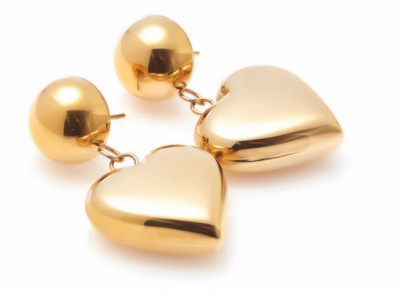Cupid / Drop Earrings / Gold
