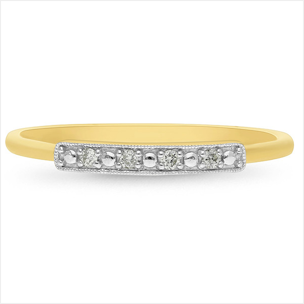 9ct Yellow Gold Diamond Ring – TDW 0.04ct