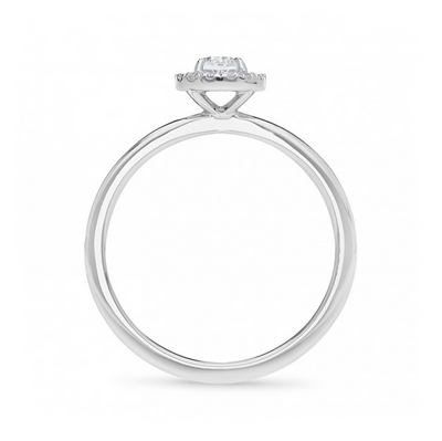 The Uma - Oval Cut Diamond Cluster Ring