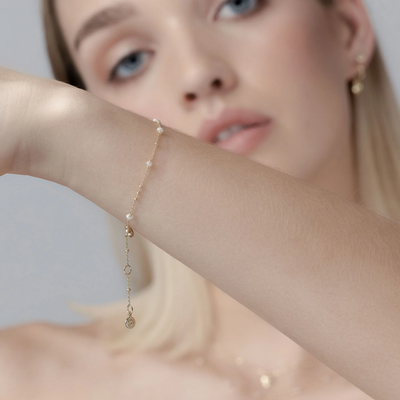 Dotty Bracelet Pearl + Gold